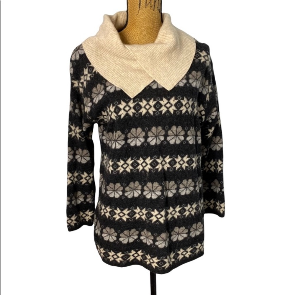 Sisley Made in Italy Relaxed Elegance Fair Isle Wool Wrap Collar Sweater M